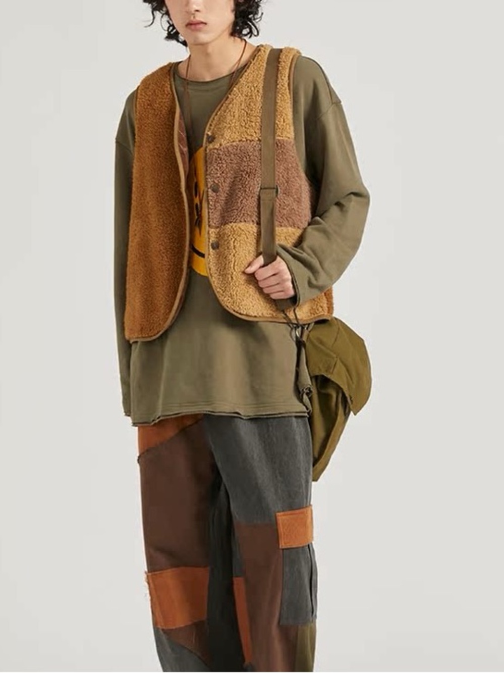 Reversible Corduroy & Shearling Vest – Brown Pinstripe / Fluffy Teddy